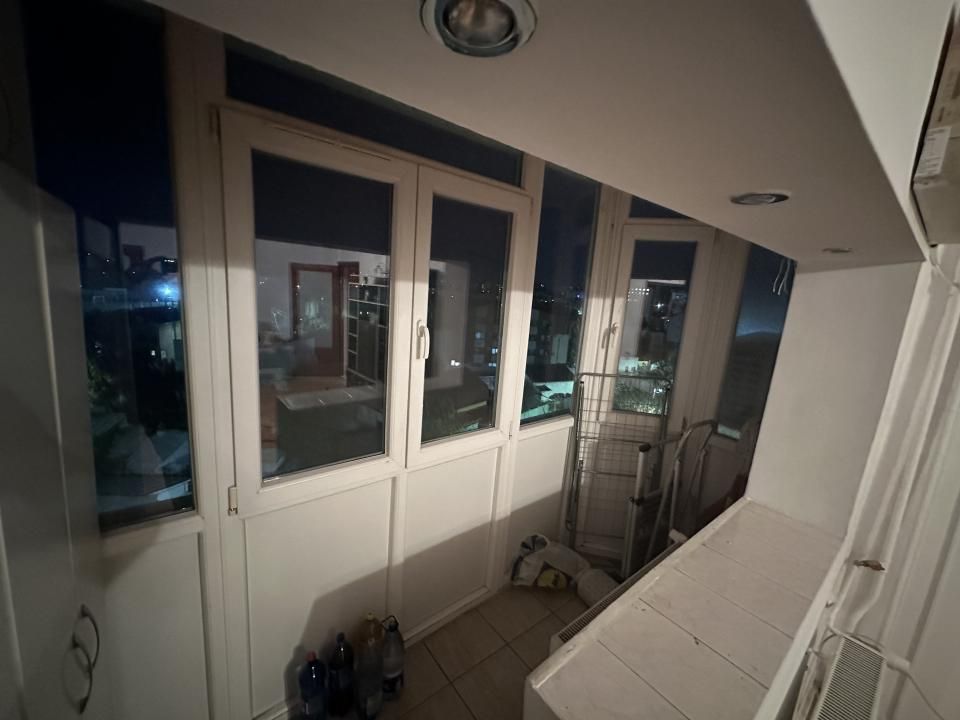 Berceni | 4 Camere | Etaj 5/10 | Bloc 1980 | Reabilitat | – fotografia 35 din 40