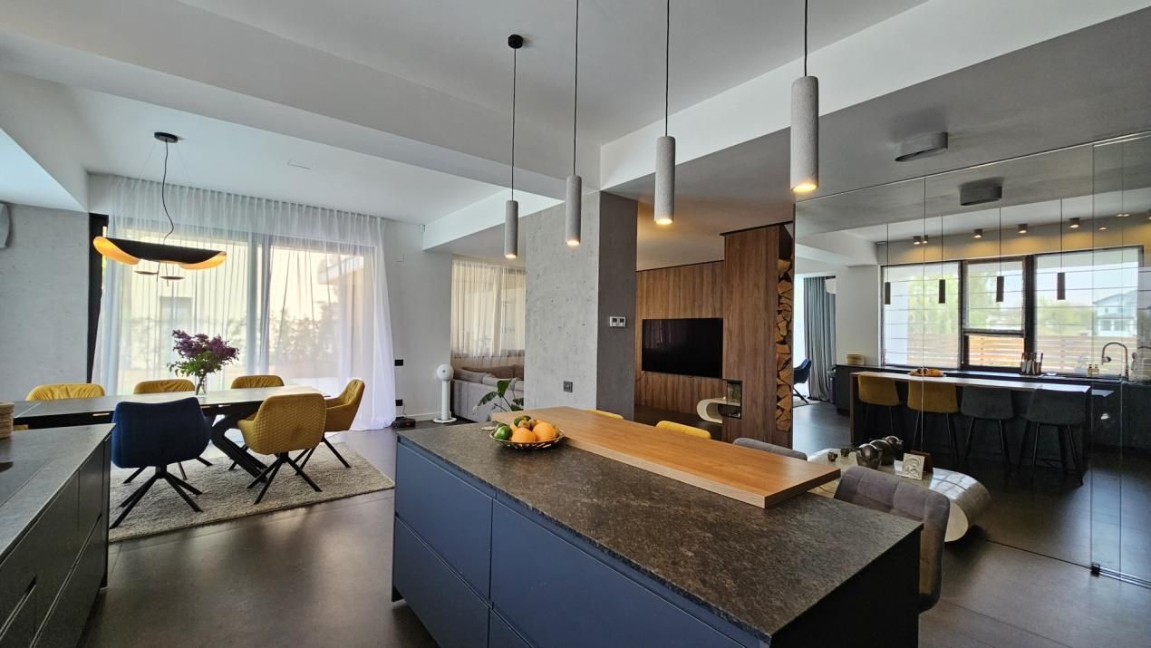 Vilă modernă 4 camere | 190MP | Teren 330MP | Piscină privată & vedere către lac – fotografia 5 din 42