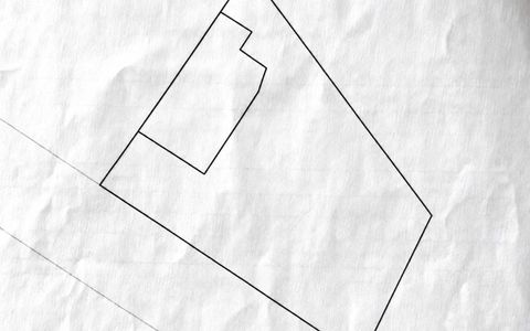 Teren 688mp, front stradal 33ml, casa de demolat  - zona Bogdanestilor