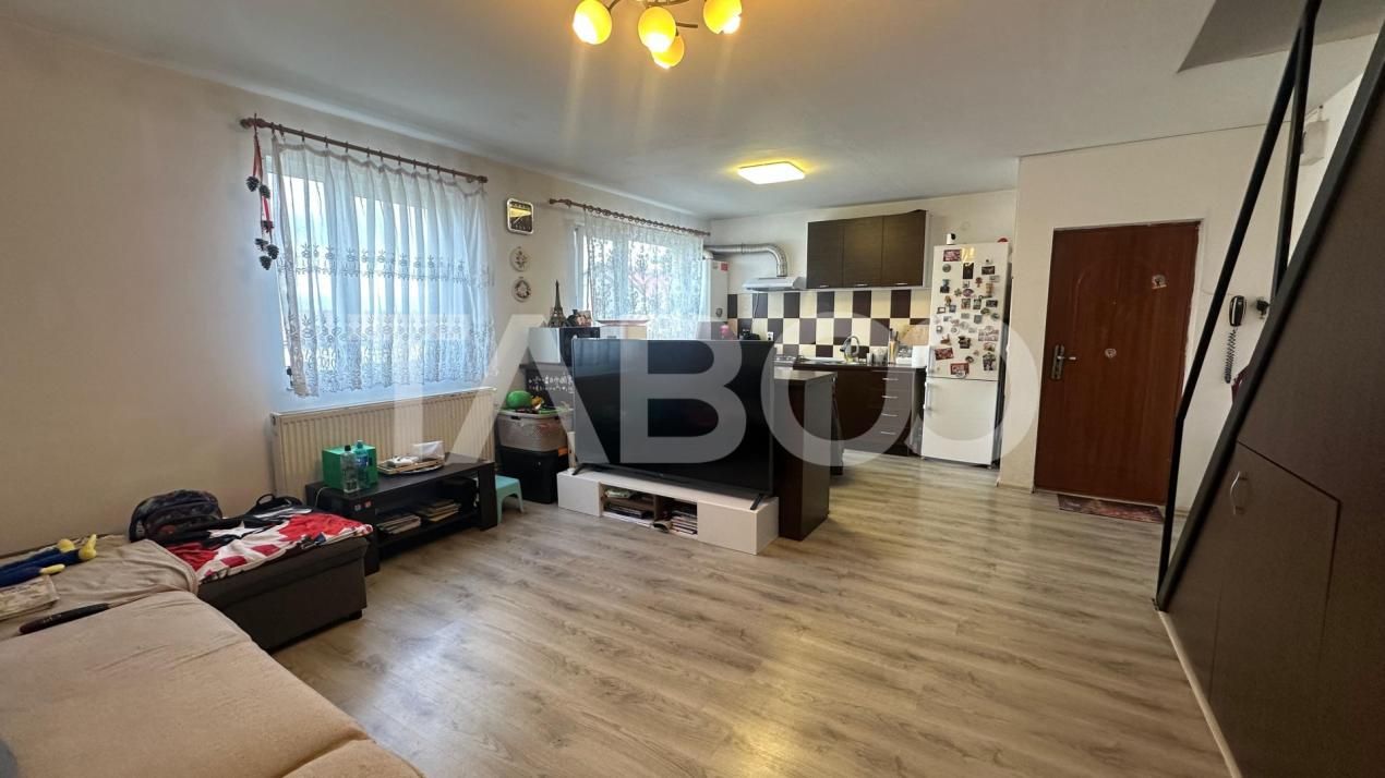 Apartament 98 mpu  4 camere cu balcon zona Terezian Sibiu – fotografia 1 din 12