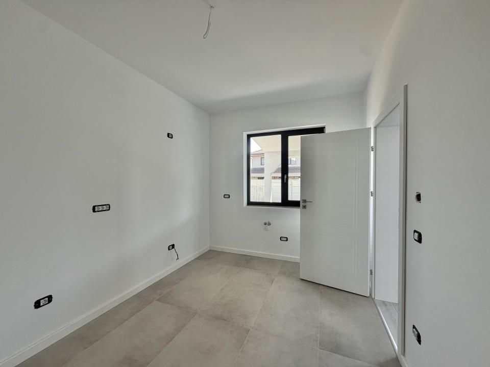 Duplex, despartit prin camera tehnica, 4 camere, 111mp utili in Giroc – fotografia 7 din 24