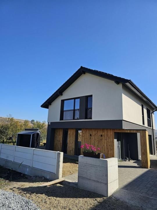 Casă individuală, 118 mp utili, teren 546 mp | Chinteni | standard NZEB – fotografia 1 din 6