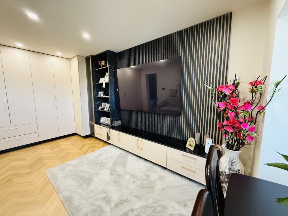 COMISION 0% Apartament 2 camere, decomandat, mobilat lux in Soarelui- Thalia – fotografia 2 din 13
