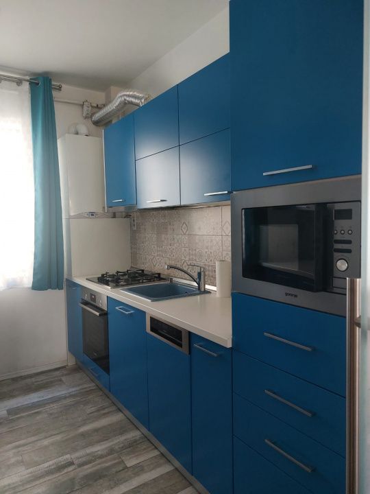Apartament 3 camere | Mobilat | Bucatarie inchisa cu sticla | Parcare inclusa – fotografia 13 din 19