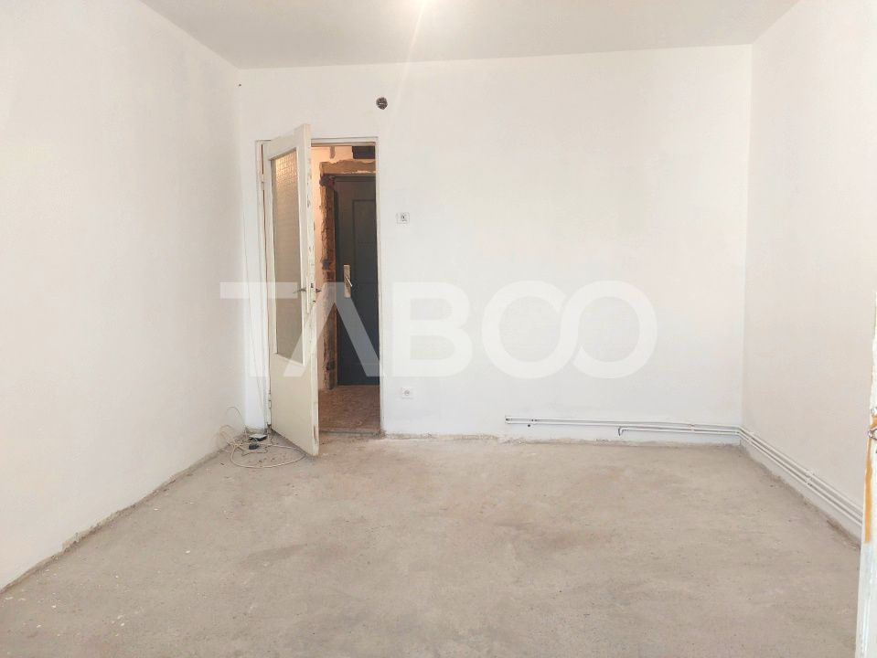 Comision 0% Apartament 40 mp 2 camere decomandate balcon Cisnadie – fotografia 7 din 18