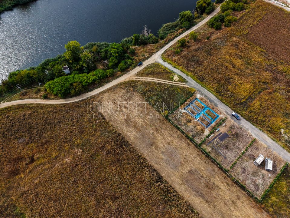 Teren cu vedere la lac Corbeanca - Petresti – fotografia 6 din 19