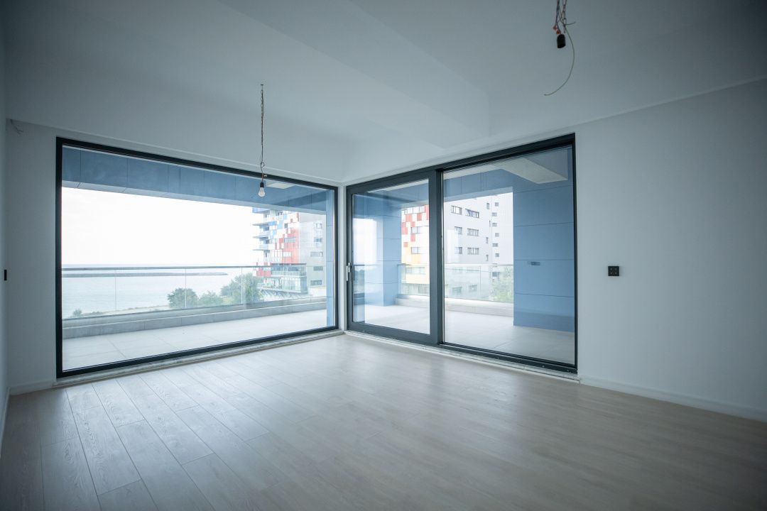 EXCLUSIVITATE Apartament PREMIUM CU VEDERE FRONTALĂ LA MARE – FALEZA NORD – fotografia 22 din 55