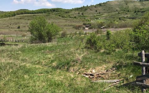 Teren de vanzare, 1070 mp,  zona Stejarului, Floresti!