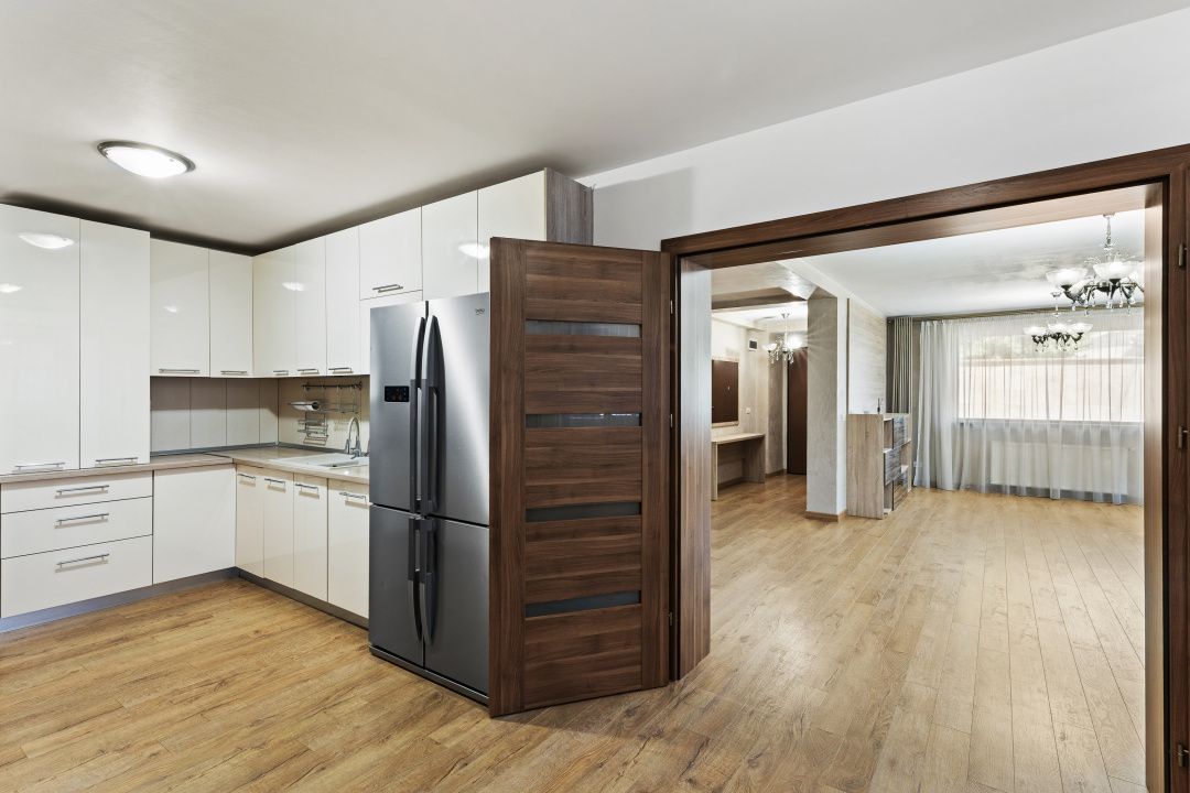 Vila spațioasă 5 camere, 5 băi, Garaj 2 mașini, Zona Primo – poziție excelentă – fotografia 4 din 31