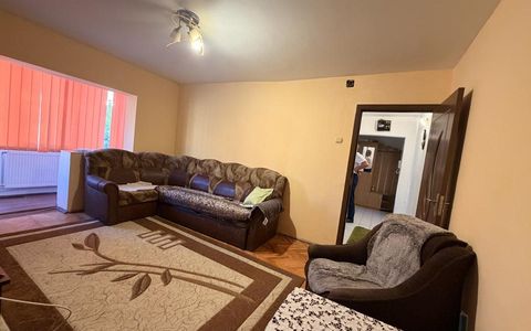 Apartament 3 camere, semidecomandat, 55 mp utili, mobilat, etaj 3 -Girocului