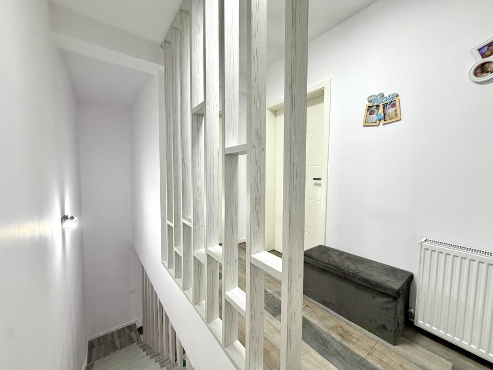 Duplex elegant 3 camere, 90 mp utili 370 mp teren - Dumbravita – fotografia 12 din 16