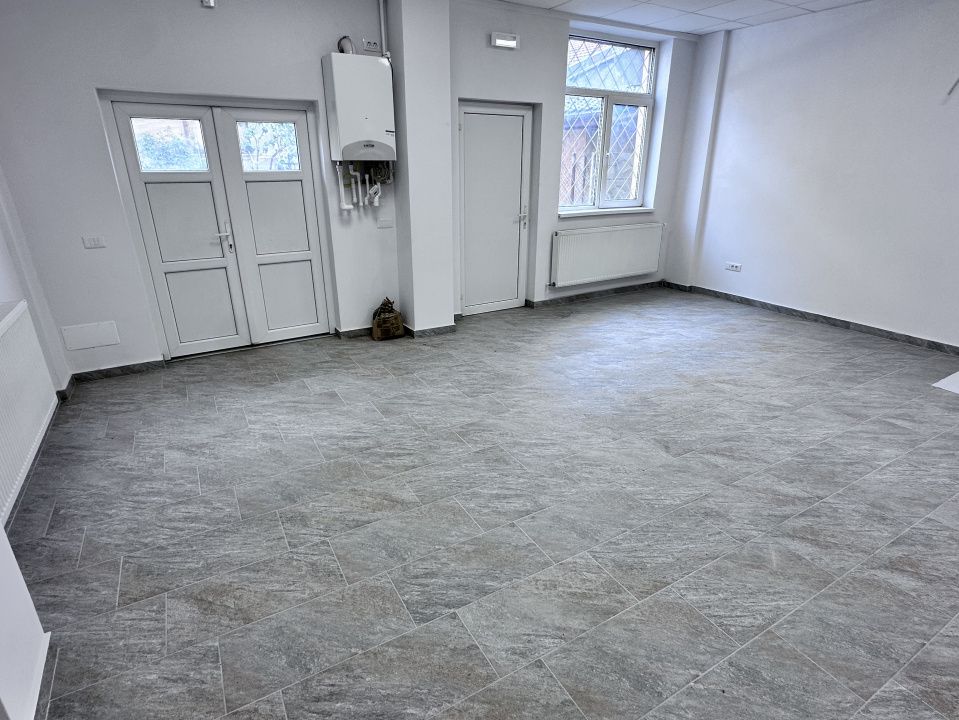 Spatiu Comercial finisat si renovat 80 mp inchiriere Alba Iulia Sub Stadion – fotografia 6 din 12