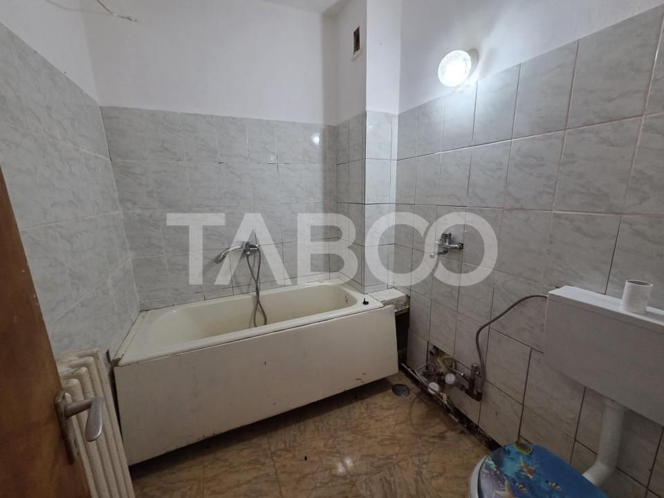 Apartament 2 camere semidecomandat zona V.Alecsandri se accepta schimb – fotografia 7 din 8