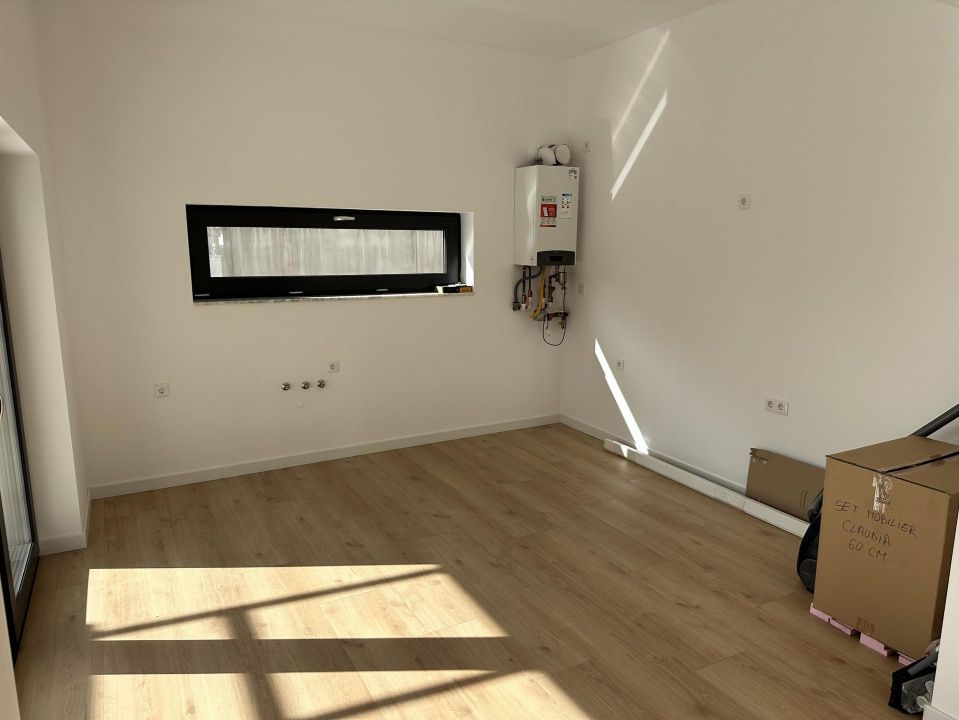 CASA NOUA I 90 MP I FINISATA LA CHEIE I ASFALT I TOATE UTILITATILE I – fotografia 20 din 21
