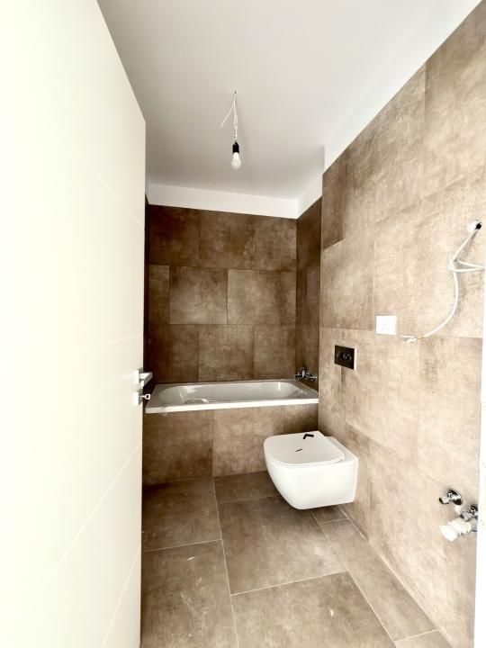 Apartament 3 camere, decomandat, 68.6 mp utili - zona Braytim – fotografia 7 din 11