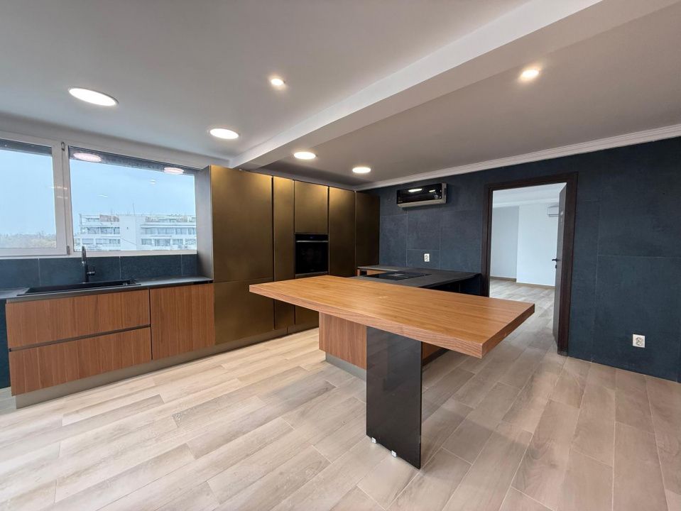 Penthouse - Spatiu birou premium cu terasă panoramică- Soseaua Nordului – fotografia 3 din 6