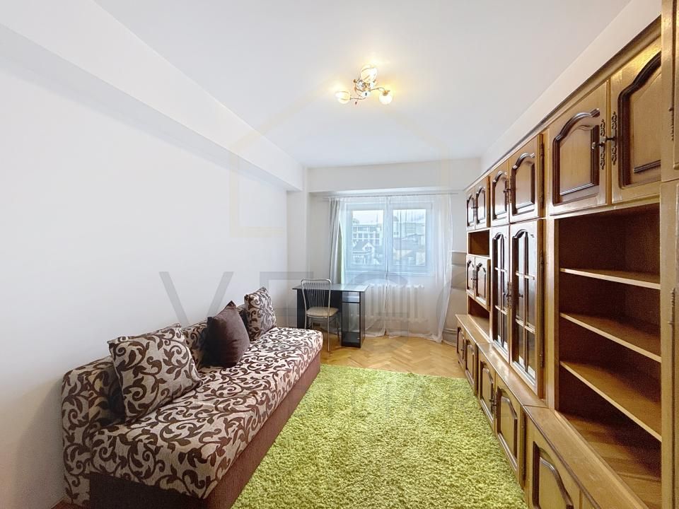 3 camere decomandate, balcon, zona Centrala - Piata Cipariu-Fac.Drept – fotografia 4 din 15