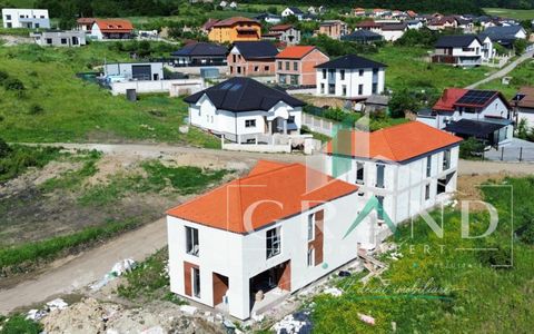 Casa individuala| 113 mp| Garaj| Chinteni