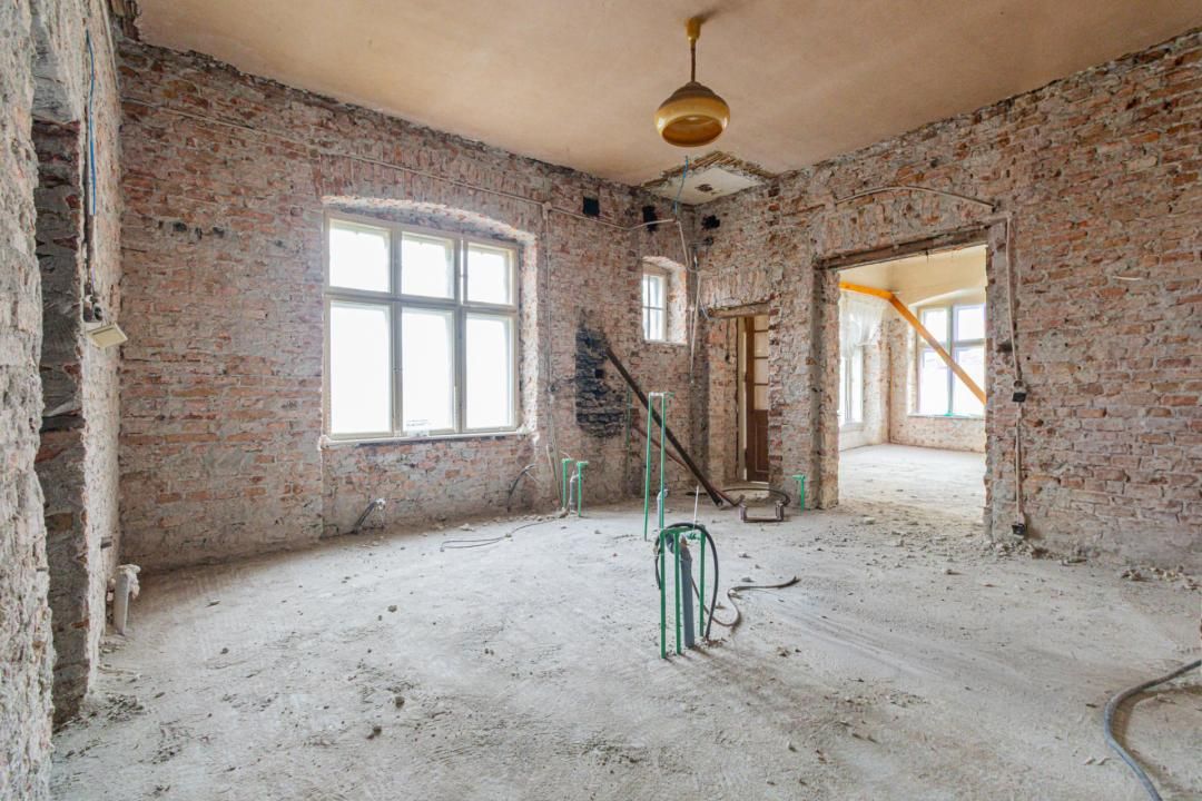 Proiect de restaurare lângă Cetatea Prejmer,  casă și teren de 5.458 mp – fotografia 29 din 35