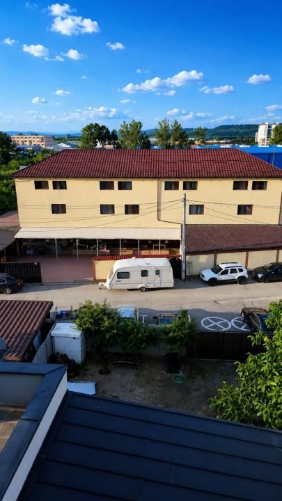 Imobil Premium 600 mp | Pitești Nord | Ideal pentru Hotel, Clinică, Azil batrani – fotografia 2 din 9