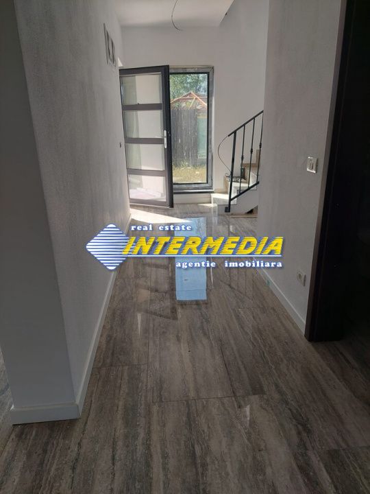 Casa Noua de vanzare Zona Cetate – fotografia 10 din 18