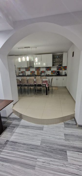Pensiune cu 10 camere de vanzare in zona Mamaia-Sat - LIDL – fotografia 25 din 31