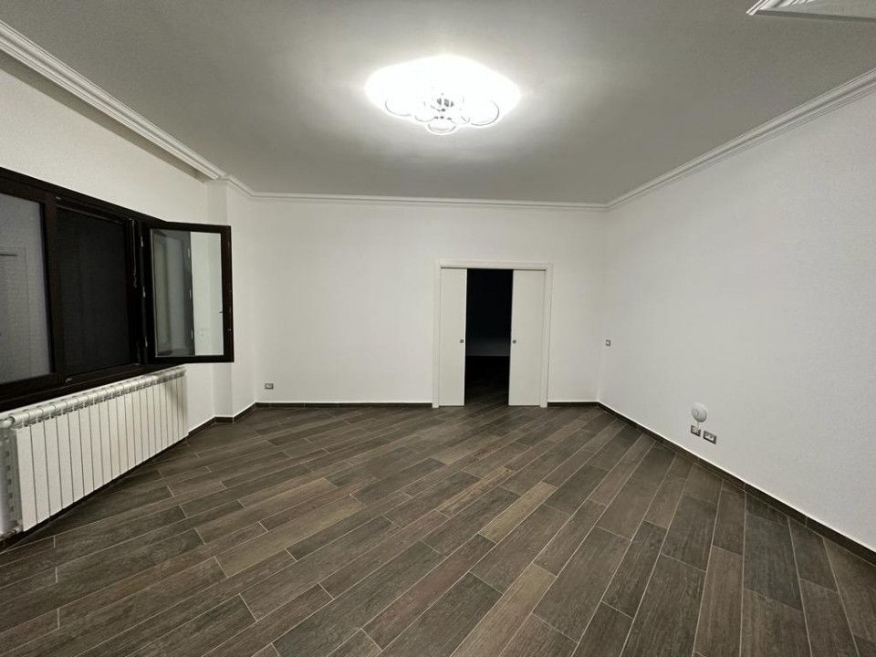 Casă Faleza Nord de Vânzare | Complex Privat Reyna | Renovată – fotografia 7 din 43