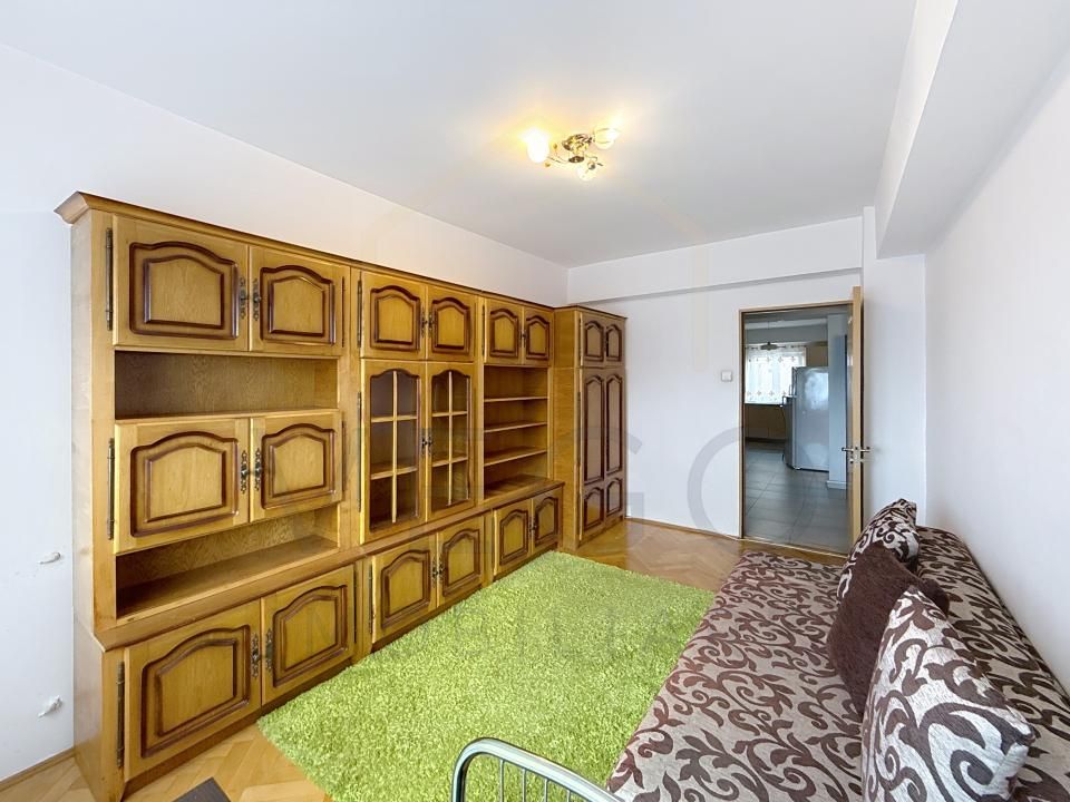 3 camere decomandate, balcon, zona Centrala - Piata Cipariu-Fac.Drept – fotografia 6 din 15