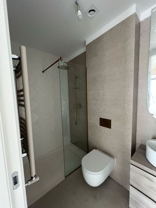 VOGH OLIMP | 2 CAMERE | 2 BAI | VEDERE FRONTALA LA MARE – fotografia 10 din 15