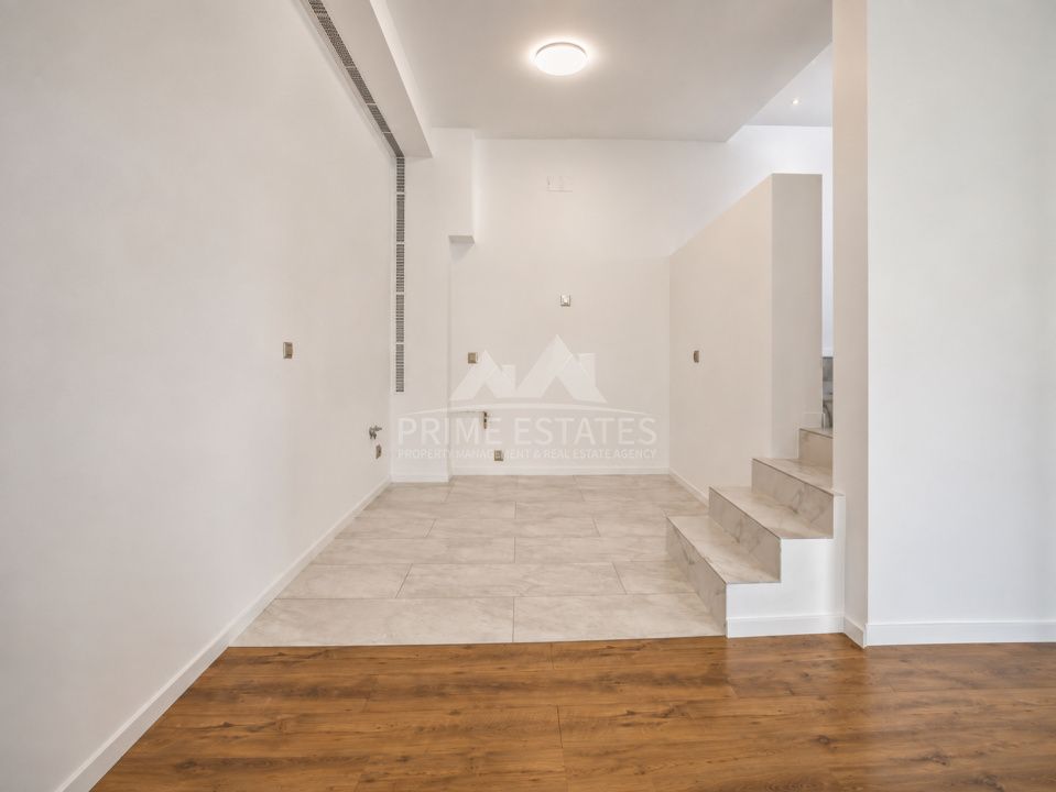 Vila tip duplex complet renovata 2026,  Sidney Residence Tunari – fotografia 4 din 26