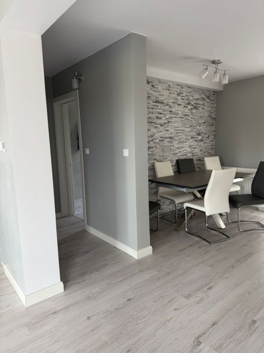 CASA ELEGANTA CU TEREN 1500MP,ZONA PETROM – fotografia 13 din 22