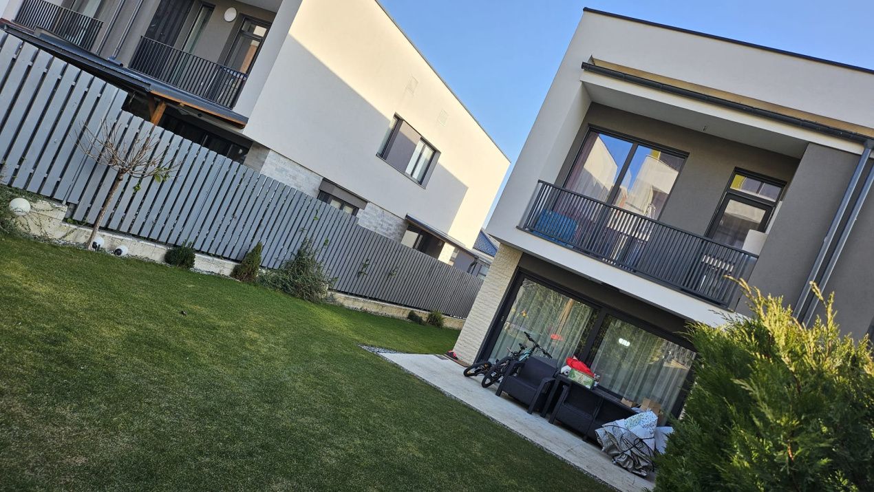 Duplex 113mp, gradina, finisat, Voronet – fotografia 8 din 16