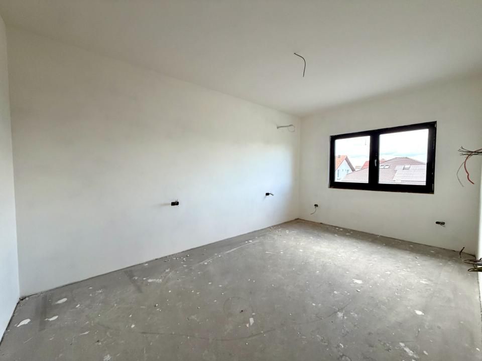 Duplex modern 4 camere,  125 mp utili, 343 mp teren - Dumbravita – fotografia 3 din 11