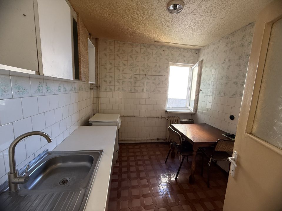 Apartament 4 camere, 76.55 mp, Calea București, zona Rotonda – fotografia 8 din 14