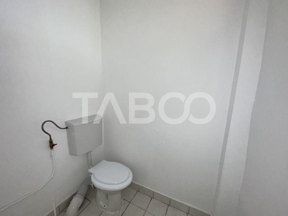 Spatiu comercial 110 mp de inchiriat strada Semaforului – fotografia 7 din 11