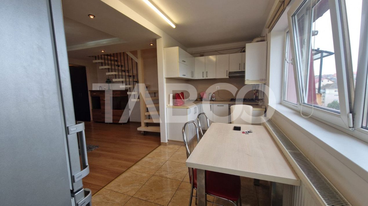 Apartament 4 camere 100 mp utili de vanzare in Sibiu zona Strand – fotografia 2 din 21