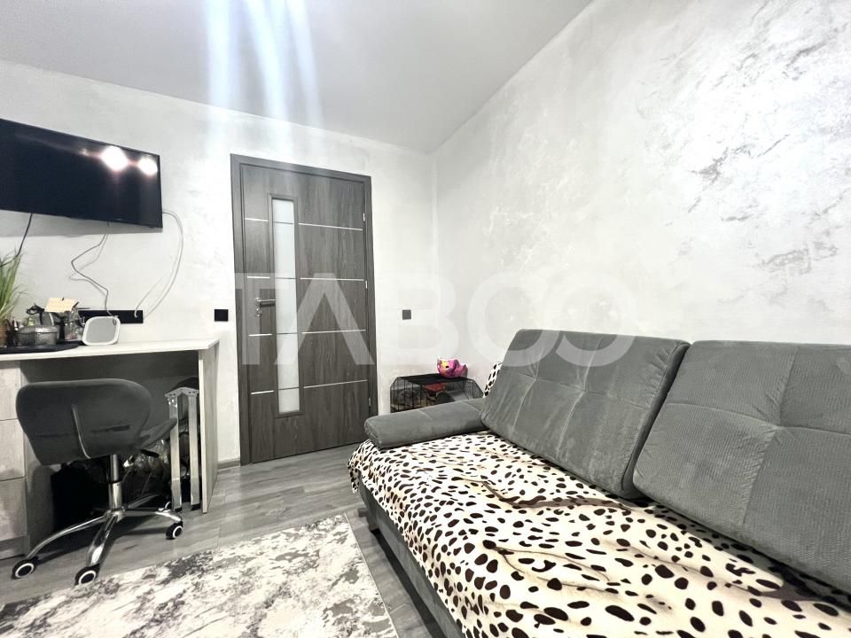 Apartament 3 camere in Gheorgheni la cheie zona Synevo boxa 16 mp – fotografia 6 din 12