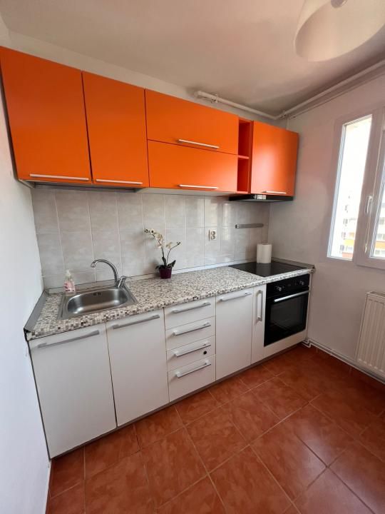 Apartament cu 2 camere, decomandat - Gheorghe Lazar – fotografia 5 din 8