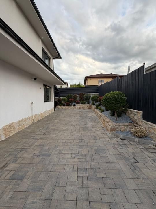 Casa individuala cu 5 camere mobilata utilata, 146 mp, teren 400 mp, Dezmir – fotografia 4 din 14