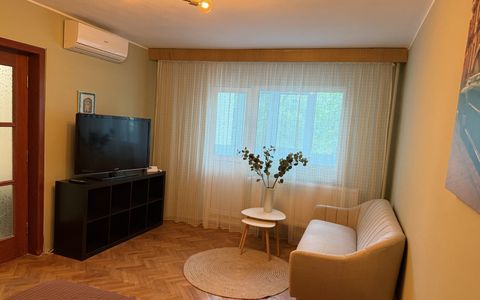Stefan Cel Mare/ Dorobanti/ 2 camere decomandat/ metrou/ centrala termica