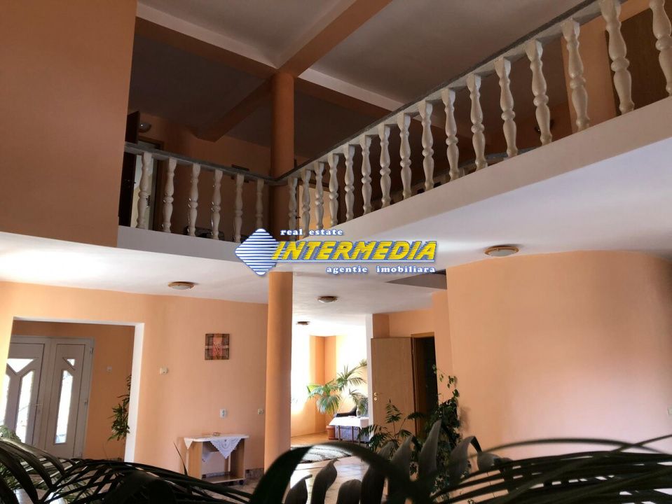 Casa deosebita  D+P+E de vanzare CETATE cu 900 mp. teren – fotografia 6 din 20