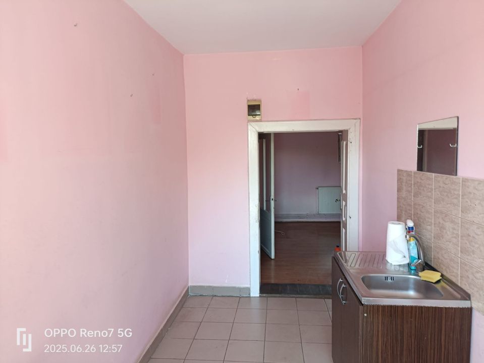 Casă de vânzare sau închiriere cu spațiu comercial Tg Mureș si 13 arii teren – fotografia 5 din 19