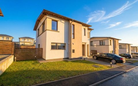 Casa individuala, 4 camere, 139 mp-Dezmir