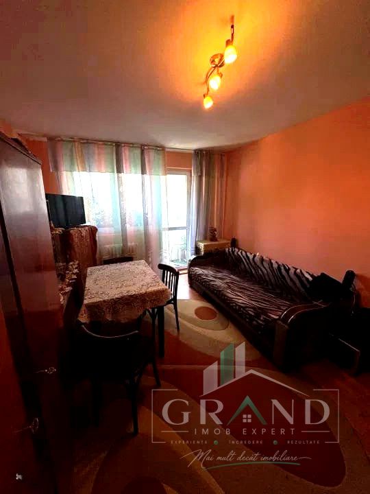 2 camere decomandat | 45 mp+balcon | Etaj 5/10 | Lift | Boxă | Grigorescu – fotografia 2 din 6