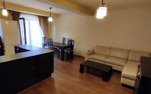 Apartament 3 camere, balcon, garaj individual, zona Stejarului