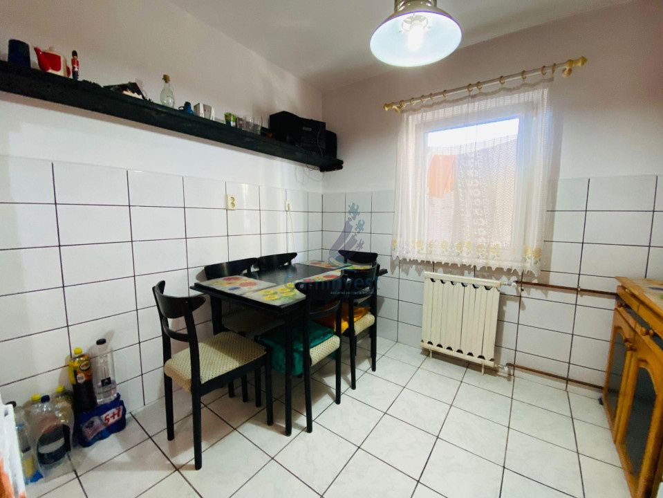 Apartament de inchiriat in Oradea, 3 camere, zona Dragos Voda – fotografia 7 din 9