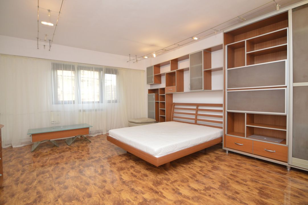 INCHIRIERE APARTAMENT 3 CAMERE UNIRII-CAMERA DE COMERT – fotografia 8 din 21