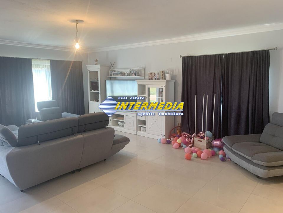 Casa noua finisata la cheie de vanzare in Alba Iulia  cu teren 1467 mp – fotografia 15 din 19