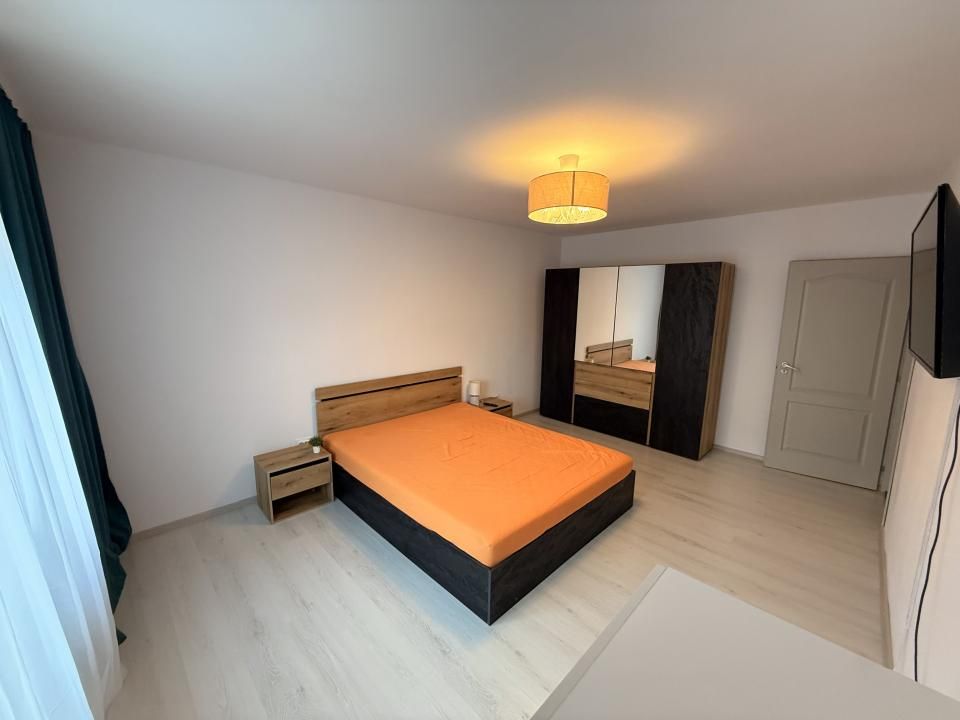 Apartament 2 camere transformat în 3 camere | Central | Etaj 1 – fotografia 3 din 8