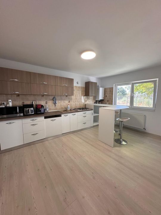 Casă P+1 cu 6 camere de vânzare în Mihail Kogălniceanu – teren 500 mp – fotografia 3 din 31